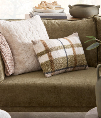 Decorative Throw Pillows